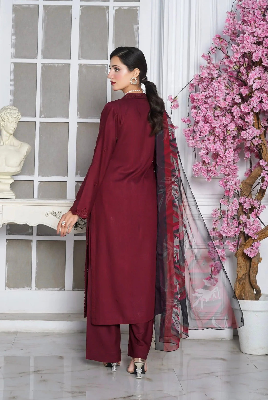 MAROON EMBROIDERED | LINEN READY TO WEAR | SUIT WITH EMBROIDERED CHIFFON DUPATTA