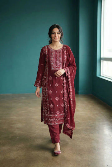Maroon 3Pc Embroidered Chiffon Collection With Embroidered Chiffon Dupatta