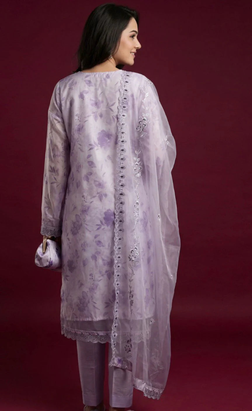 Lilac 3-Piece Stitched | Luxury Fancy Embroidered Organza Suit with |Complimentary Clutch
